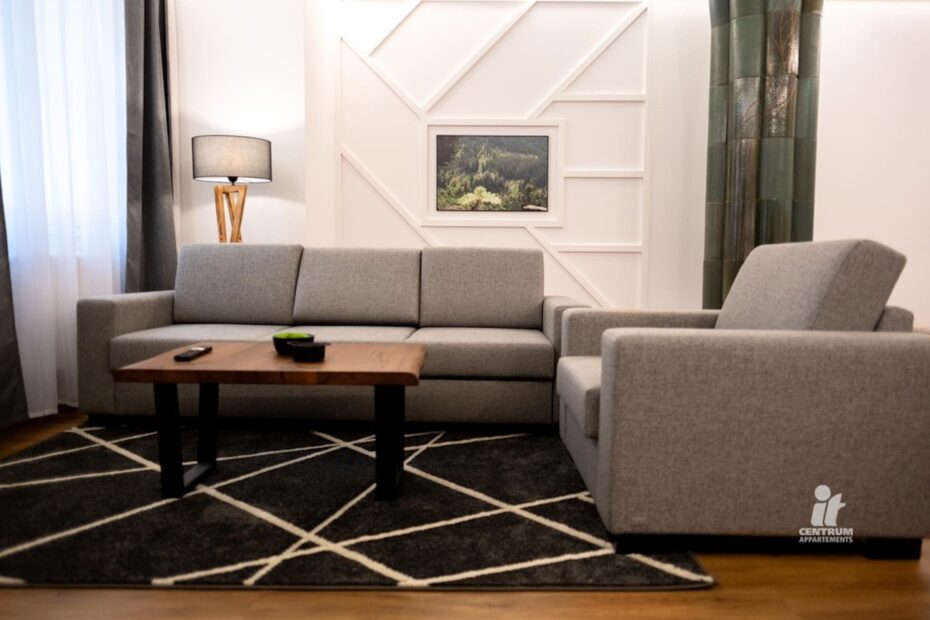 Budovy a interiéry - cover