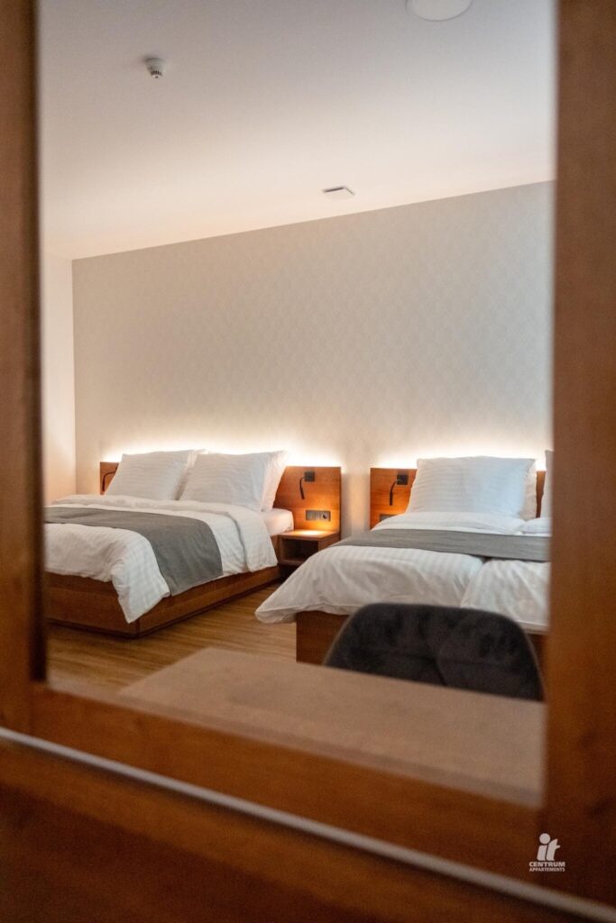 Budovy a interiéry - mscf0044_large